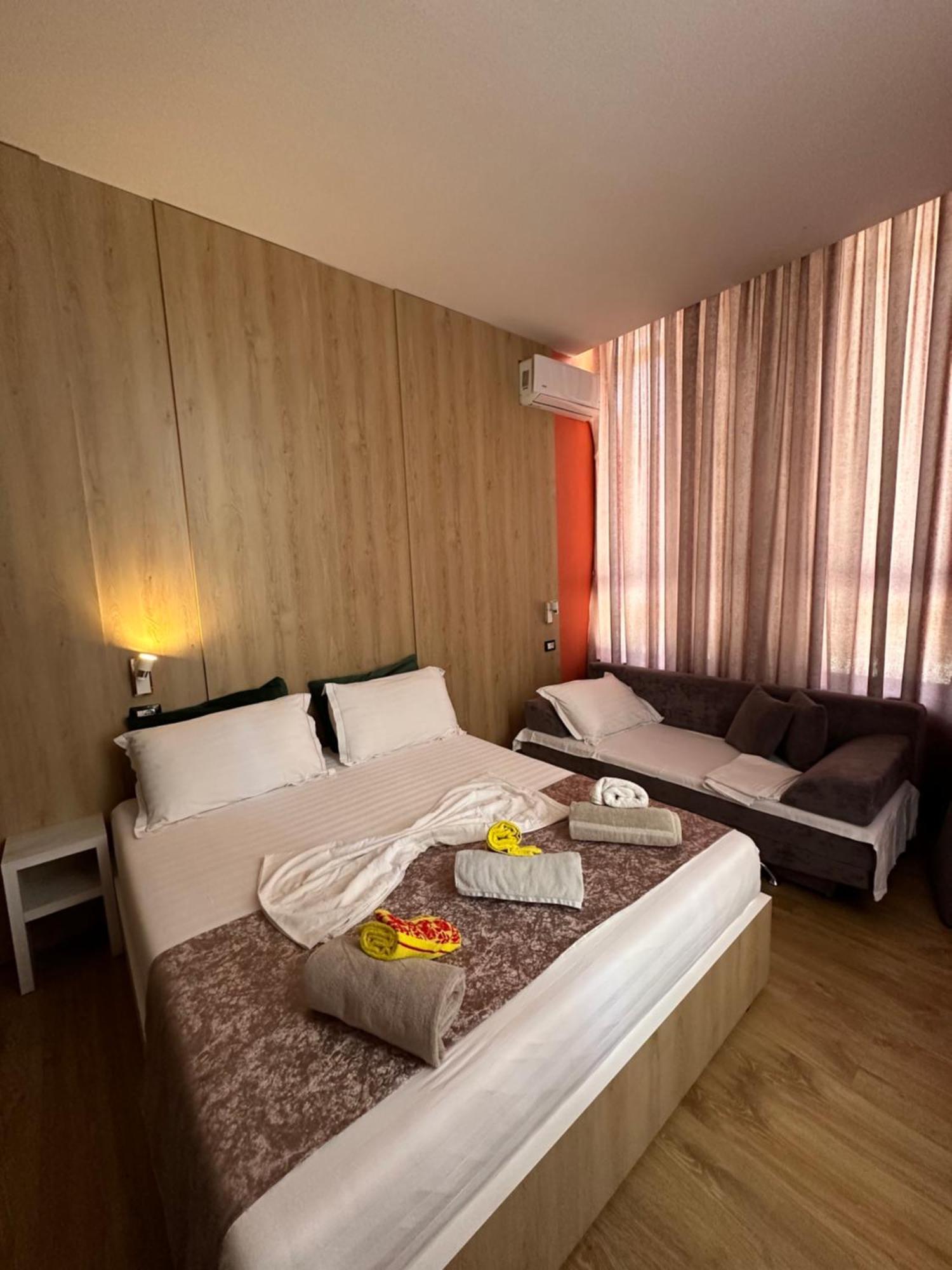 Colombia Apartments&Rooms Durrës Kültér fotó